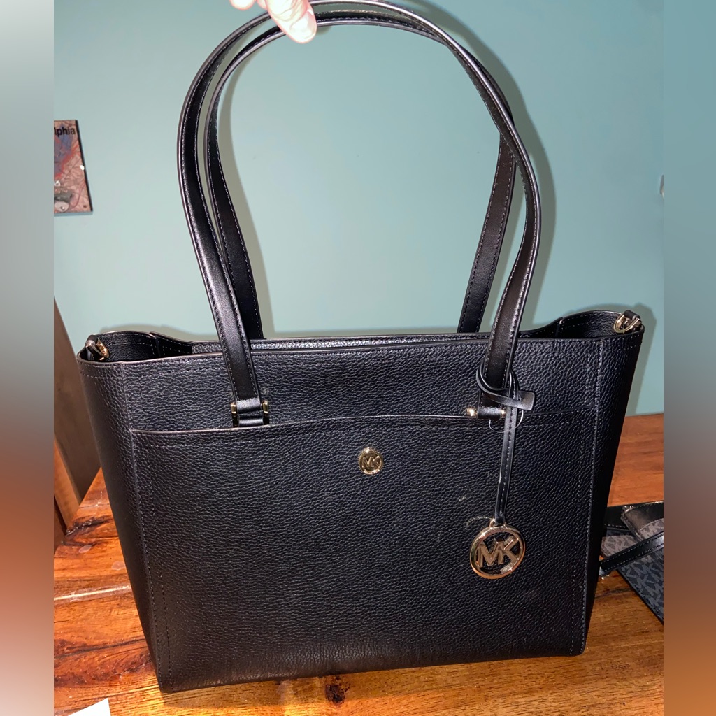 Michael Kors Purse 3-In-1